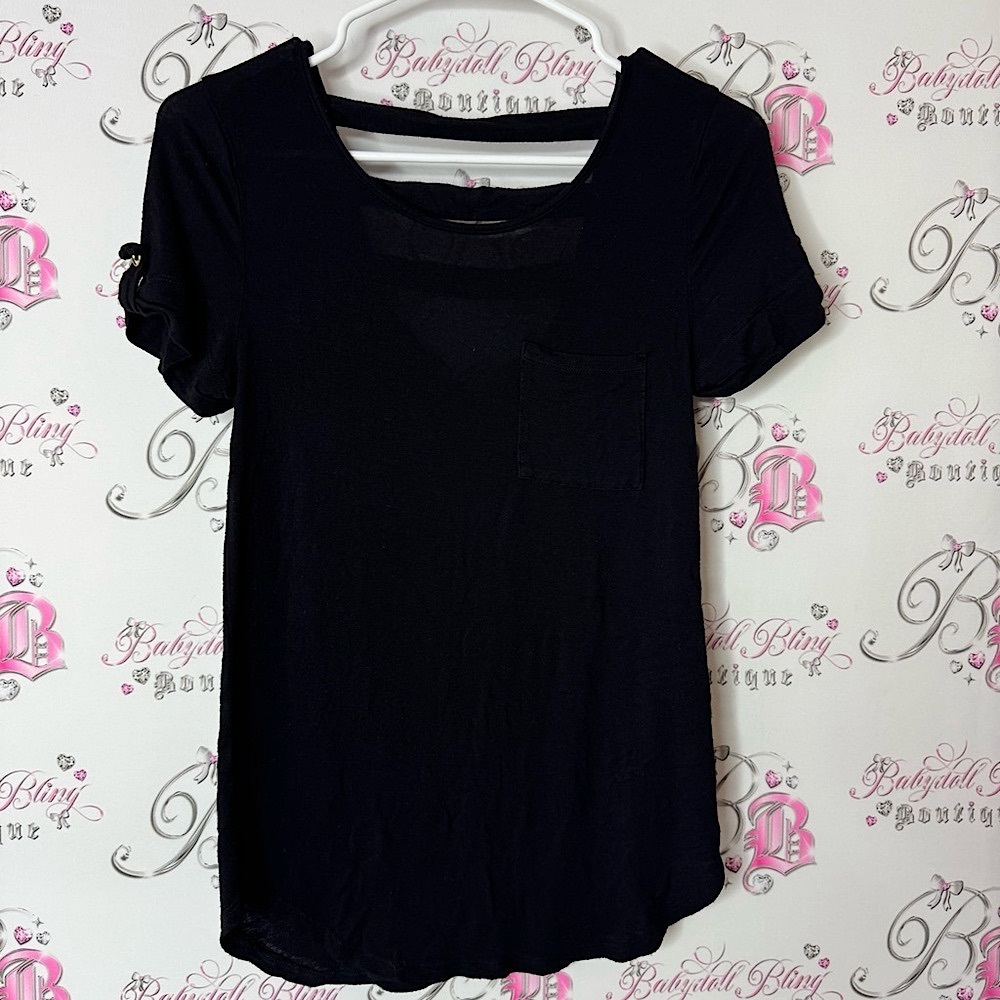 Zenana outfitters strappy buttons gold Classic Black shirt stretchy Top